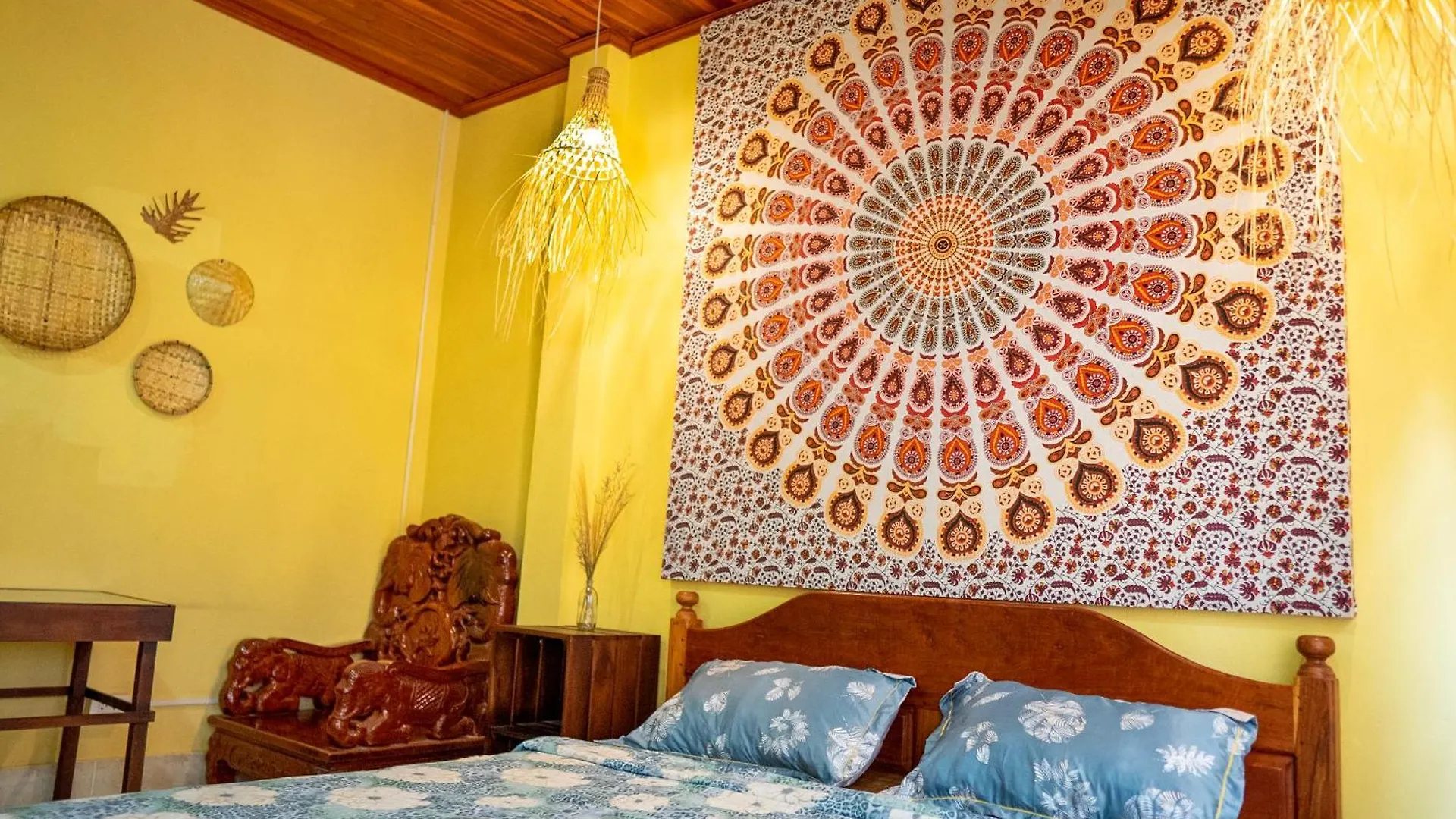 La Casa Nostra Hostel Luang Prabang 0*,  Laos